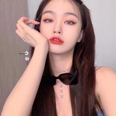 美女和液体人
